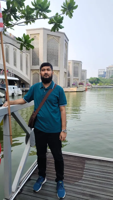 SALMAN RAZA travelling