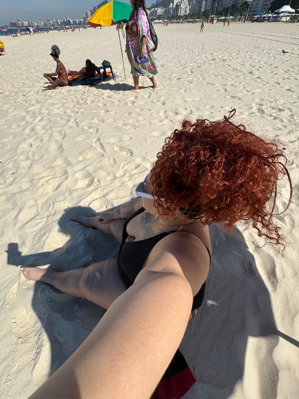 Steffany Alves Benites  travelling