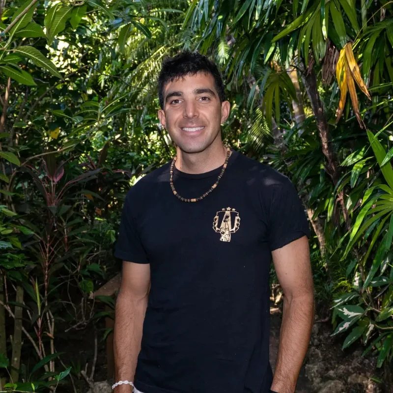 Federico Bicciconti  travelling