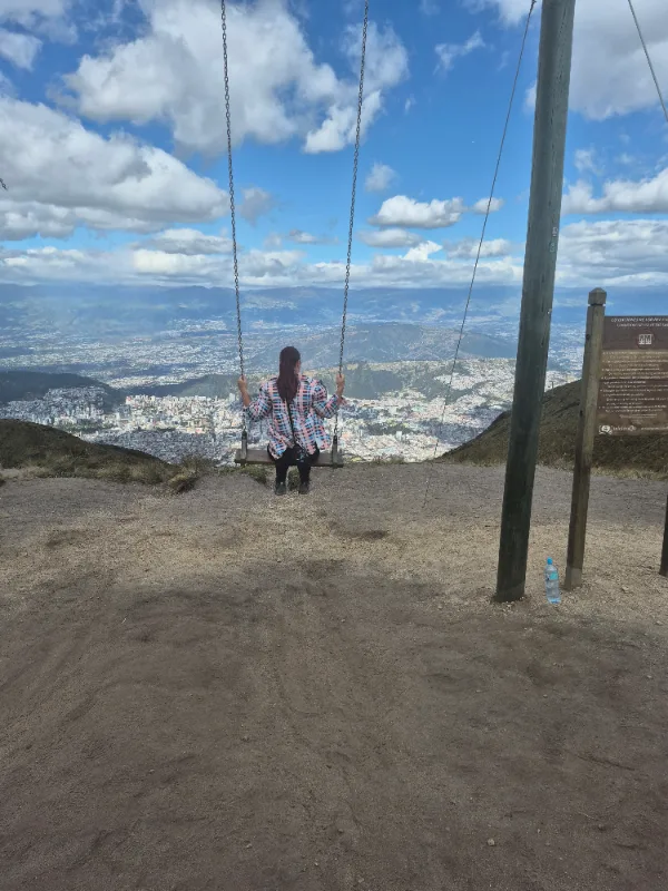 Rebecca Westerneng travelling