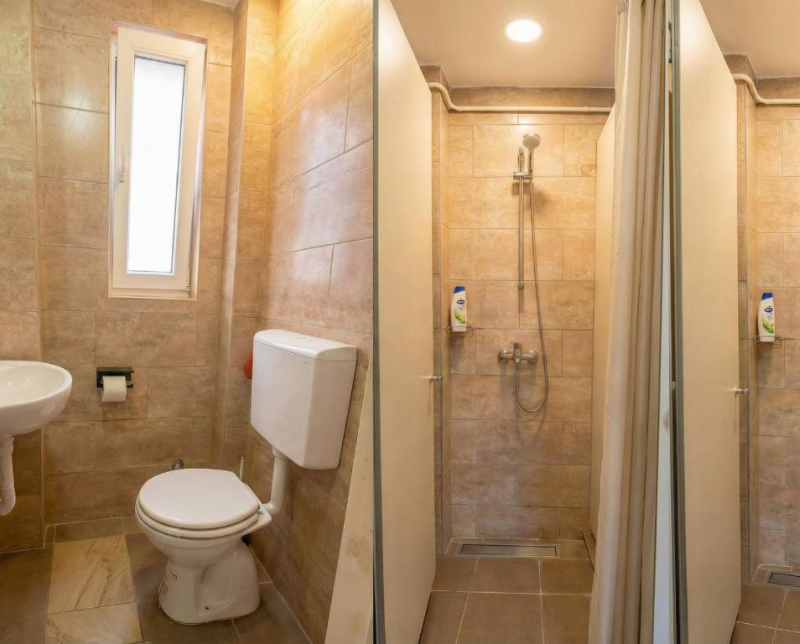 Hostel Volunteer – Housekeeping & Guest Support