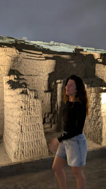 Inês travelling