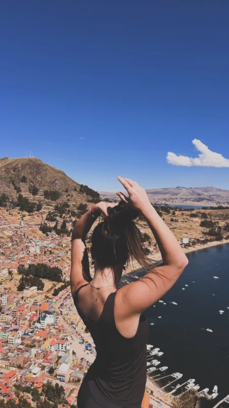 Inês travelling