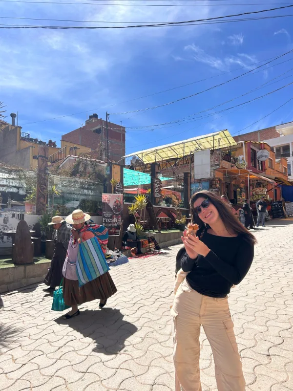 Inês travelling