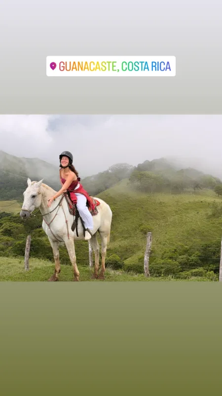 Inês travelling