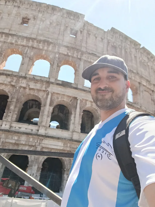 Jeremías Manes  travelling