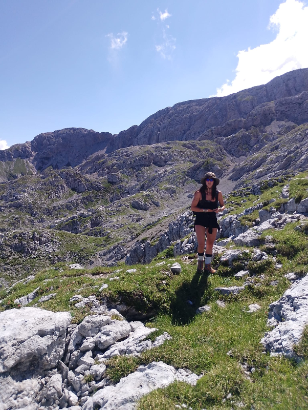 Lucrezia Canzi travelling