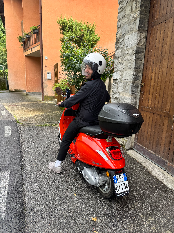 Winston Ludlow travelling