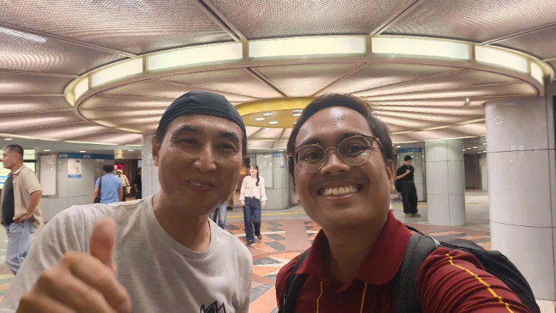 Zulkarnain Sarbian travelling