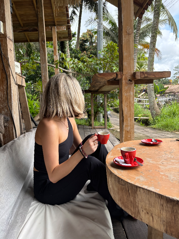 Jillian Koesterer travelling