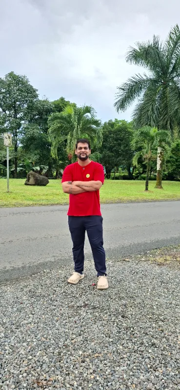 SAURABH THAPLYAL travelling