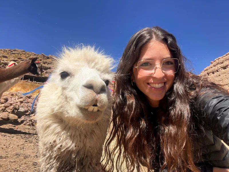 Èlia Martínez  travelling