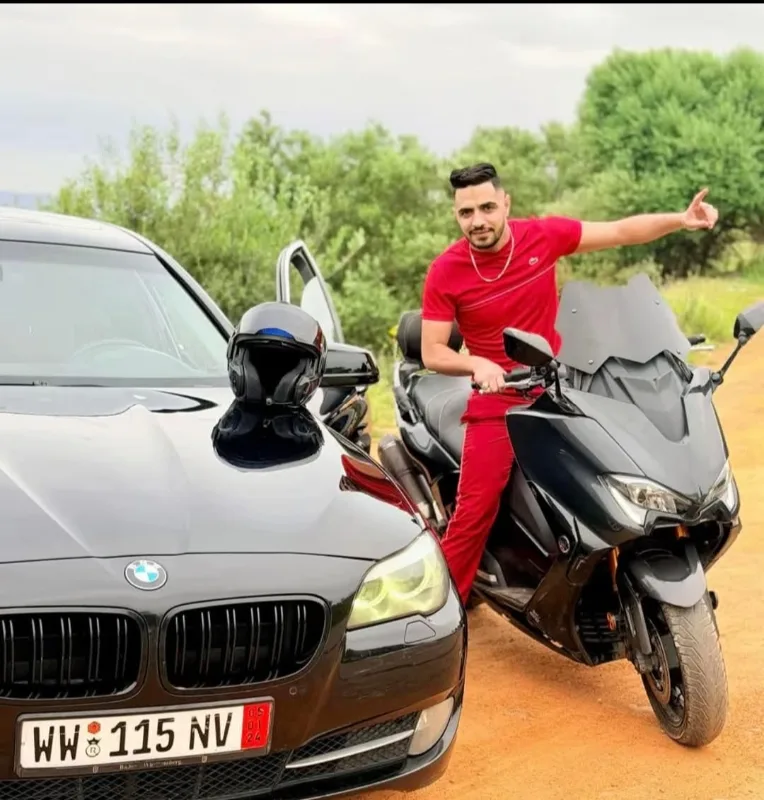 hakim djaalal travelling