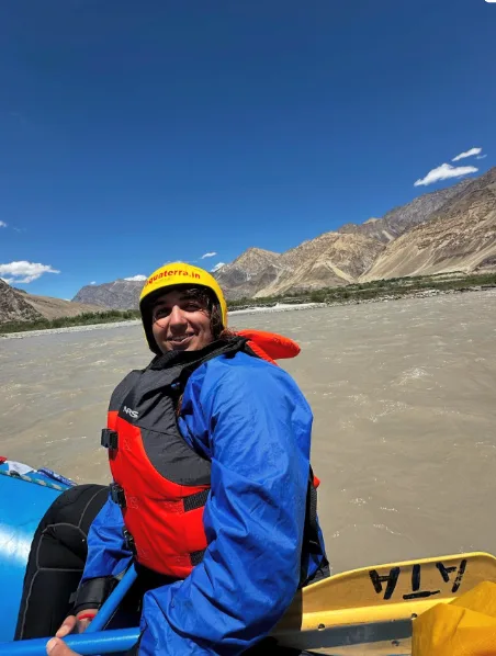 Anavi Bhushan Nugyal travelling