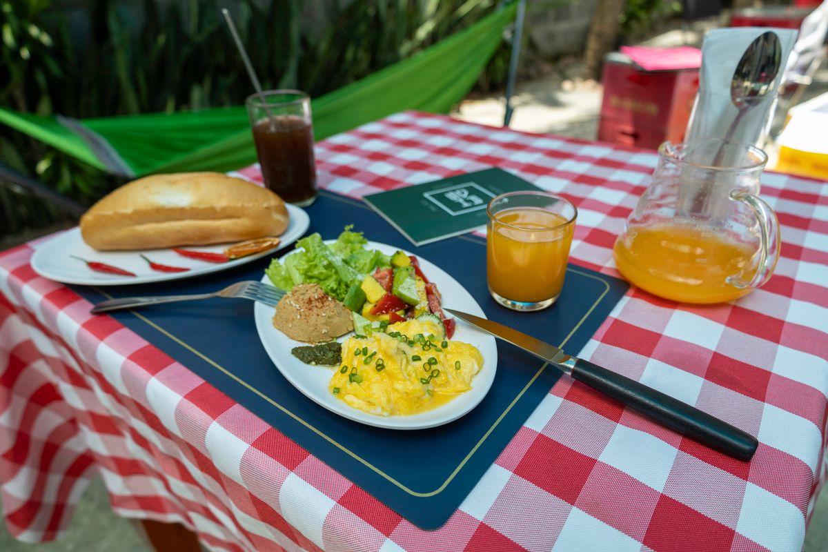 Breakfast cook